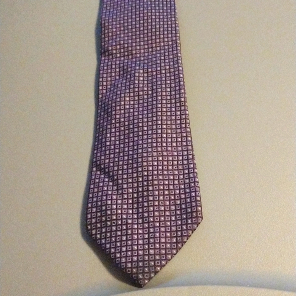 *4/$20 Bundle Deal Closet Cleanout Sale* Tommy Hilfiger 100% Silk men's tie